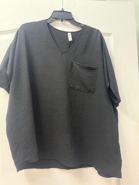 Black Textured V-Neck Short Sleeve Top with Chest Pocket